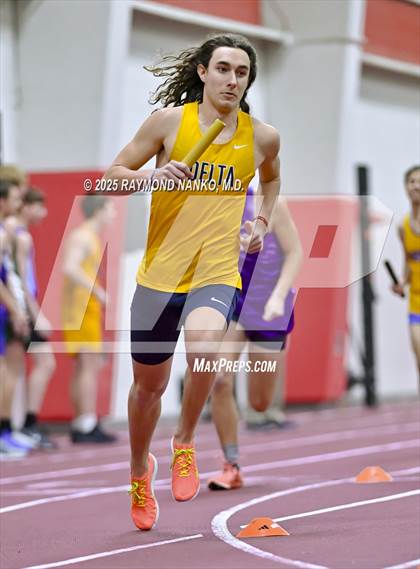 Thumbnail 2 in Owl Invite HSR Qualifier (4 x 800M Relay)  photogallery.