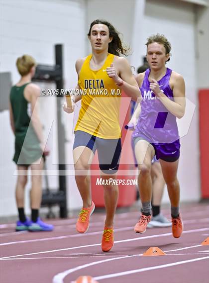 Thumbnail 1 in Owl Invite HSR Qualifier (4 x 800M Relay)  photogallery.