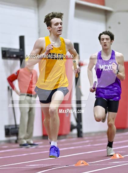 Thumbnail 1 in Owl Invite HSR Qualifier (4 x 800M Relay)  photogallery.