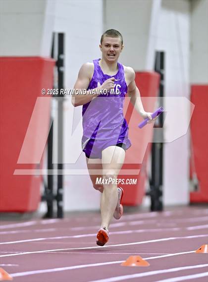 Thumbnail 1 in Owl Invite HSR Qualifier (4 x 800M Relay)  photogallery.