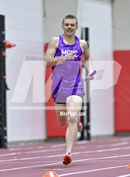 Thumbnail 2 in Owl Invite HSR Qualifier (4 x 800M Relay)  photogallery.