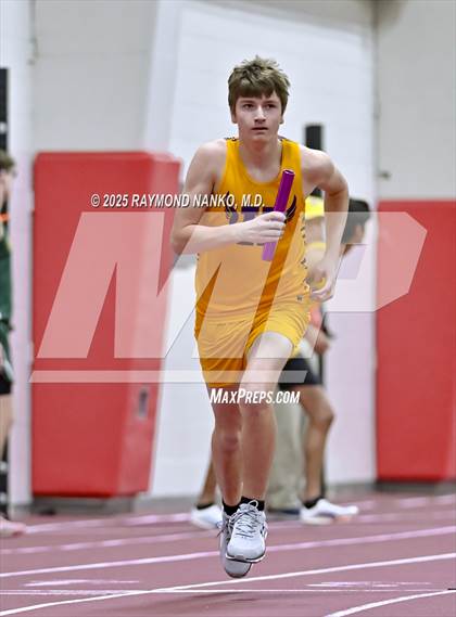 Thumbnail 1 in Owl Invite HSR Qualifier (4 x 800M Relay)  photogallery.