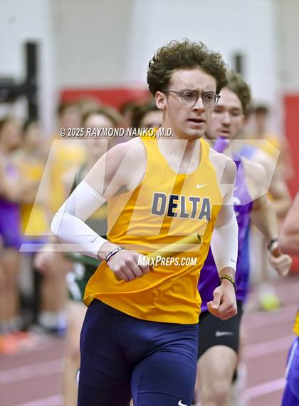 Thumbnail 1 in Owl Invite HSR Qualifier (4 x 800M Relay)  photogallery.