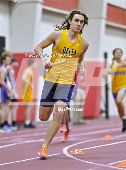 Thumbnail 1 in Owl Invite HSR Qualifier (4 x 800M Relay)  photogallery.