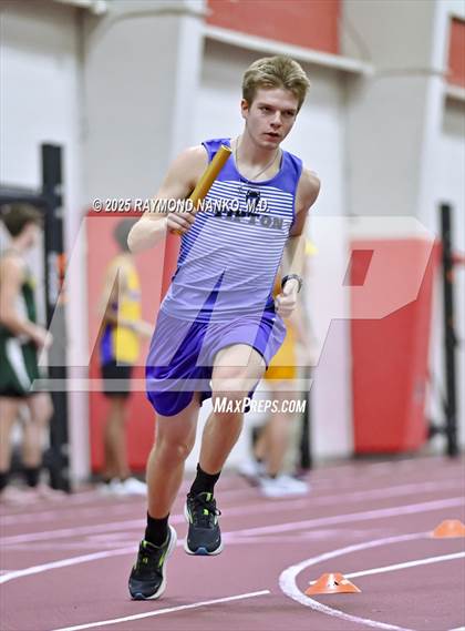 Thumbnail 2 in Owl Invite HSR Qualifier (4 x 800M Relay)  photogallery.