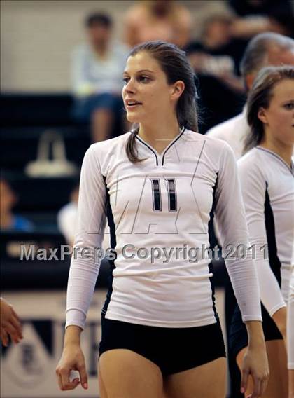Thumbnail 1 in Trinity Christian vs. Bishop Lynch photogallery.