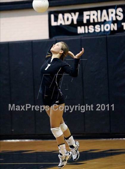 Thumbnail 1 in Trinity Christian vs. Bishop Lynch photogallery.