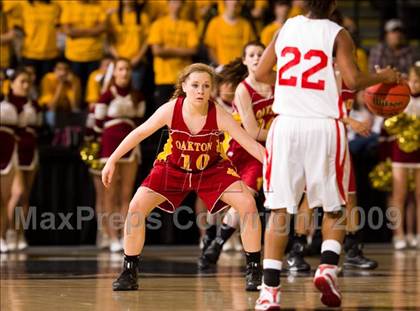 Thumbnail 2 in Lake Taylor vs. Oakton (VHSL AAA Semifinal) photogallery.