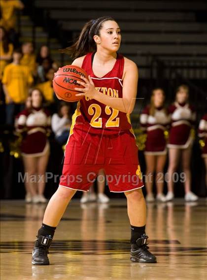 Thumbnail 1 in Lake Taylor vs. Oakton (VHSL AAA Semifinal) photogallery.