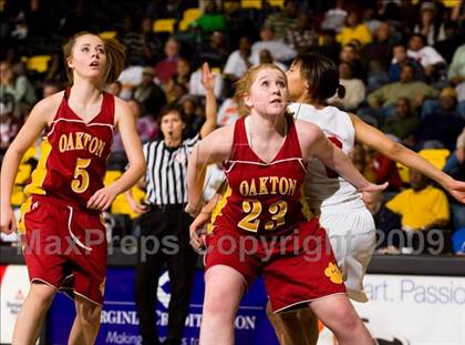 Thumbnail 3 in Lake Taylor vs. Oakton (VHSL AAA Semifinal) photogallery.