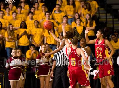 Thumbnail 3 in Lake Taylor vs. Oakton (VHSL AAA Semifinal) photogallery.