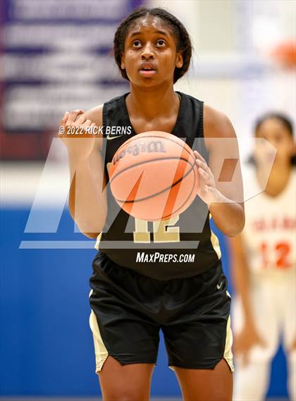 Thumbnail 3 in Grands Oaks vs Conroe photogallery.