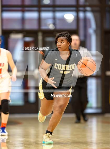 Thumbnail 3 in Grands Oaks vs Conroe photogallery.