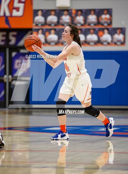 Thumbnail 3 in Grands Oaks vs Conroe photogallery.