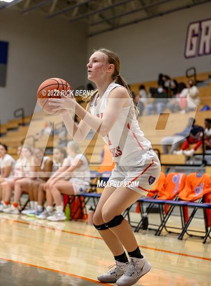 Thumbnail 3 in Grands Oaks vs Conroe photogallery.