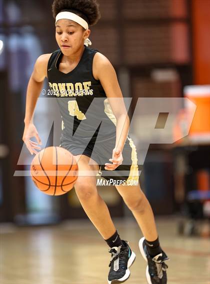 Thumbnail 2 in Grands Oaks vs Conroe photogallery.