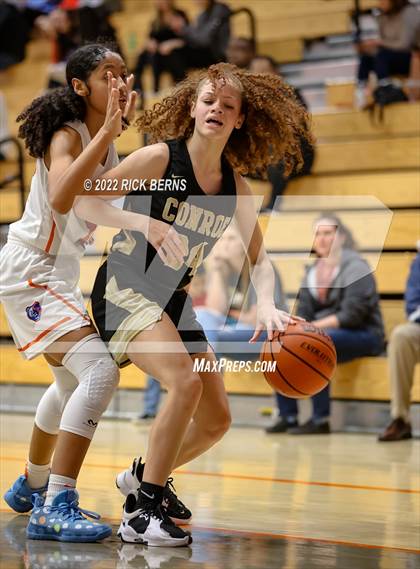 Thumbnail 3 in Grands Oaks vs Conroe photogallery.