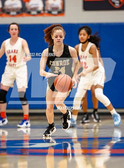 Thumbnail 3 in Grands Oaks vs Conroe photogallery.