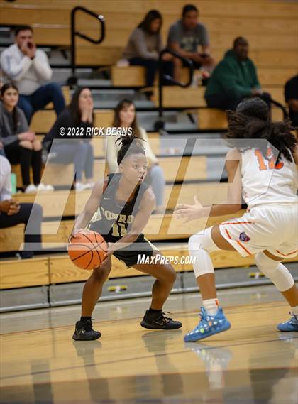Thumbnail 3 in Grands Oaks vs Conroe photogallery.