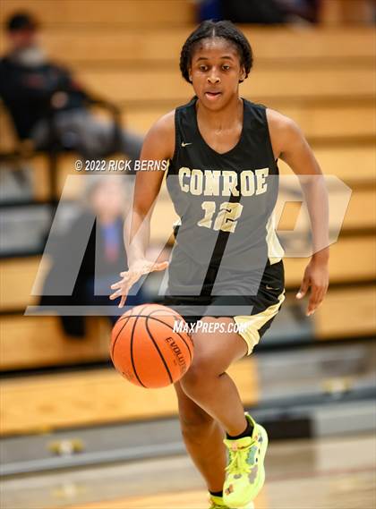Thumbnail 3 in Grands Oaks vs Conroe photogallery.
