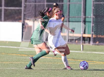 Thumbnail 1 in Lincoln vs. Maria Carrillo photogallery.