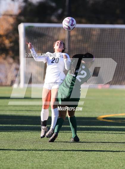 Thumbnail 1 in Lincoln vs. Maria Carrillo photogallery.