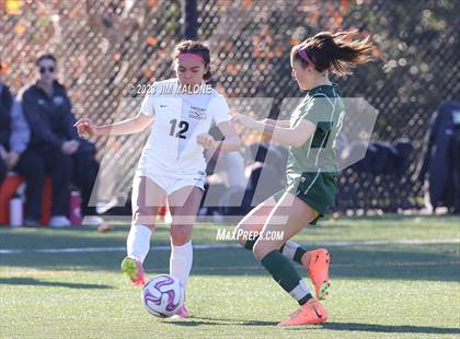 Thumbnail 3 in Lincoln vs. Maria Carrillo photogallery.