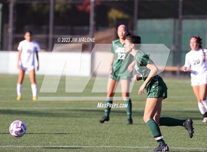 Thumbnail 3 in Lincoln vs. Maria Carrillo photogallery.