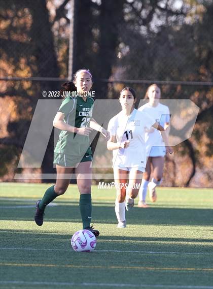Thumbnail 3 in Lincoln vs. Maria Carrillo photogallery.