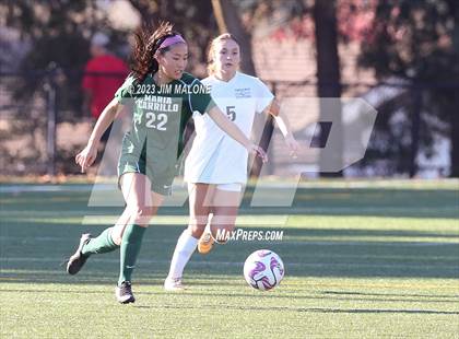 Thumbnail 3 in Lincoln vs. Maria Carrillo photogallery.