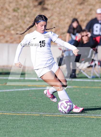 Thumbnail 1 in Lincoln vs. Maria Carrillo photogallery.