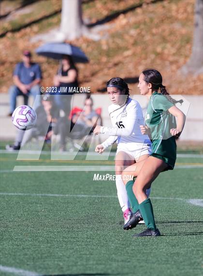 Thumbnail 2 in Lincoln vs. Maria Carrillo photogallery.