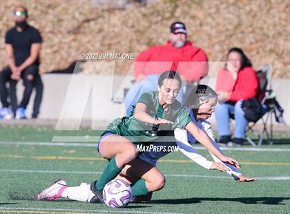 Thumbnail 3 in Lincoln vs. Maria Carrillo photogallery.