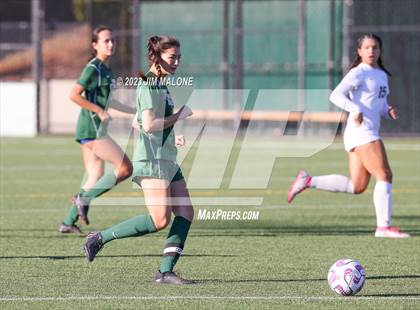 Thumbnail 3 in Lincoln vs. Maria Carrillo photogallery.