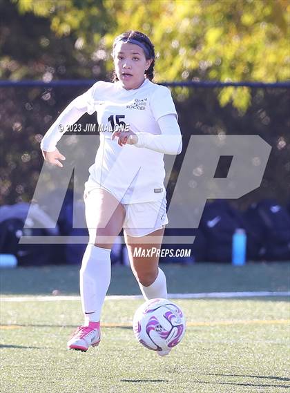 Thumbnail 2 in Lincoln vs. Maria Carrillo photogallery.