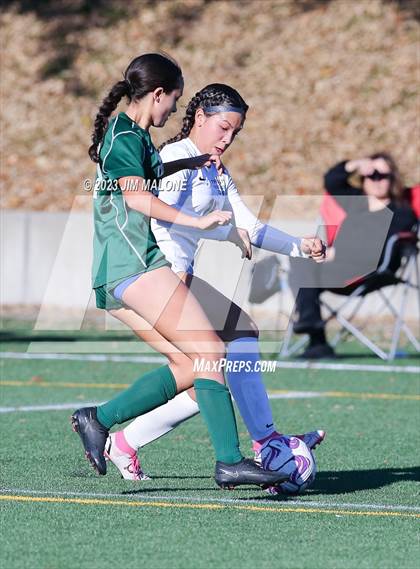 Thumbnail 1 in Lincoln vs. Maria Carrillo photogallery.