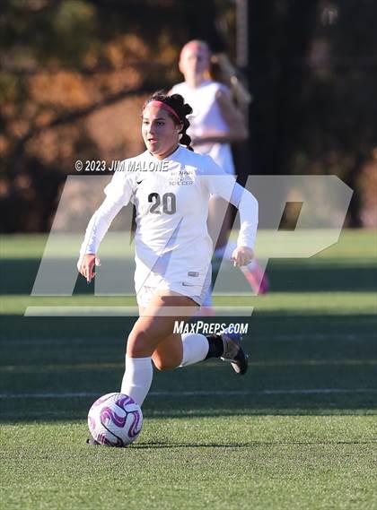 Thumbnail 2 in Lincoln vs. Maria Carrillo photogallery.