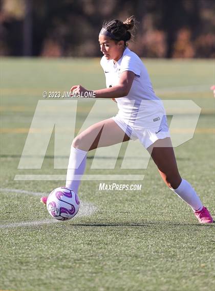 Thumbnail 1 in Lincoln vs. Maria Carrillo photogallery.