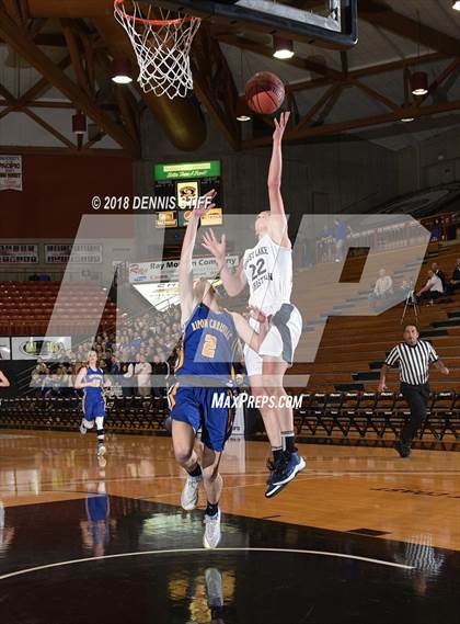 Thumbnail 1 in Forest Lake Christian vs. Ripon Christian (CIF SJS D6 Final) photogallery.