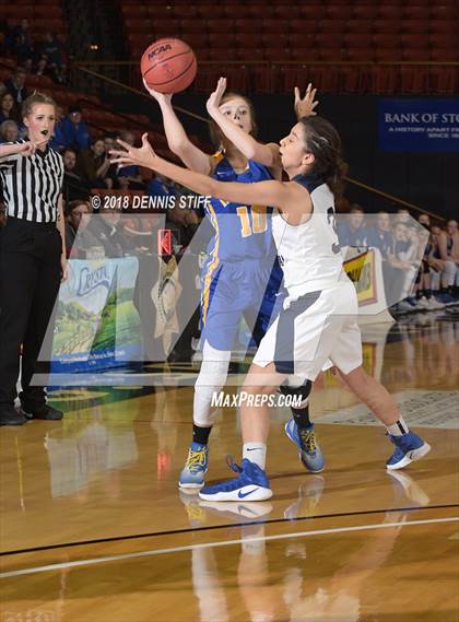 Thumbnail 2 in Forest Lake Christian vs. Ripon Christian (CIF SJS D6 Final) photogallery.