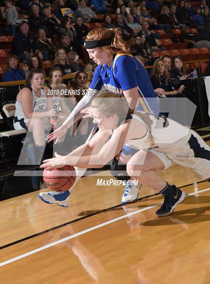 Thumbnail 2 in Forest Lake Christian vs. Ripon Christian (CIF SJS D6 Final) photogallery.
