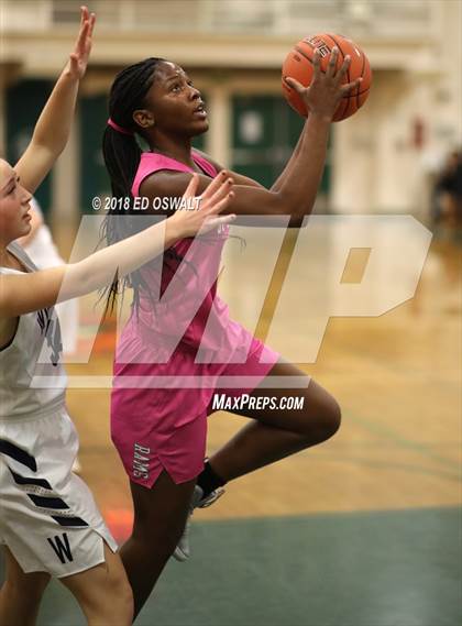 Thumbnail 3 in St. Mary's vs. Wilsonville photogallery.