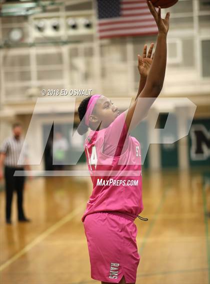 Thumbnail 3 in St. Mary's vs. Wilsonville photogallery.