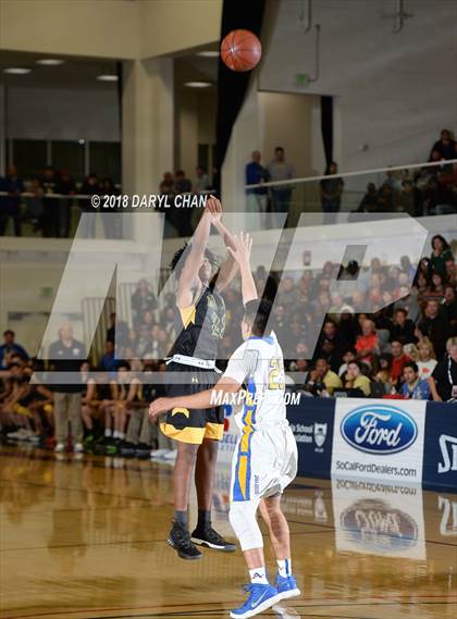 Thumbnail 1 in Bishop Amat vs. Notre Dame (CIF-SS D3A Finals) photogallery.