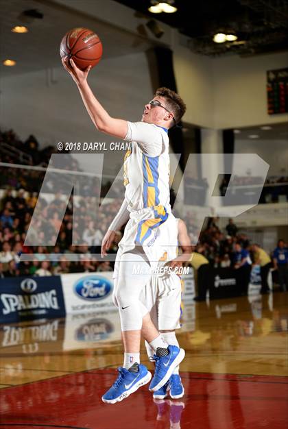 Thumbnail 1 in Bishop Amat vs. Notre Dame (CIF-SS D3A Finals) photogallery.