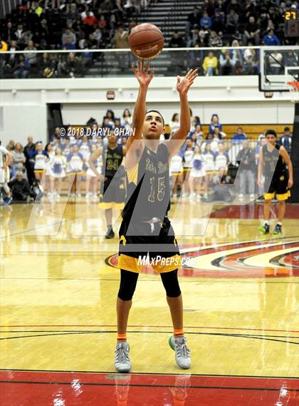 Thumbnail 1 in Bishop Amat vs. Notre Dame (CIF-SS D3A Finals) photogallery.