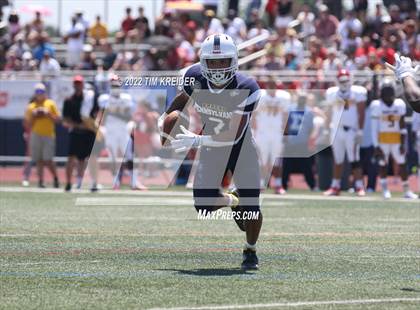 Thumbnail 2 in PSFCA Big 33 Football Classic photogallery.