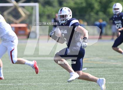 Thumbnail 2 in PSFCA Big 33 Football Classic photogallery.