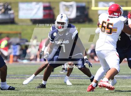 Thumbnail 1 in PSFCA Big 33 Football Classic photogallery.