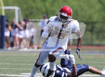 Thumbnail 1 in PSFCA Big 33 Football Classic photogallery.